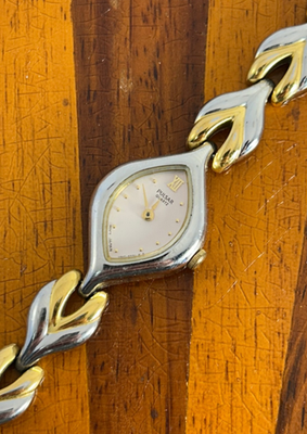 #ad Vintage Pulsar Watch Women Silver Gold Tone Dainty V810 6510 18mm New Battery $26.99