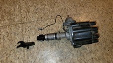 Buick 215 - Distributor - Used - With Bolt And Clamp 61 62 63 1961 1962 1963