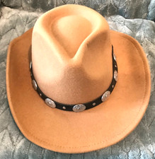 NWT Wide Brim Western Cowboy Beige Hat Leather Banded Silver Metal VG Free Ship