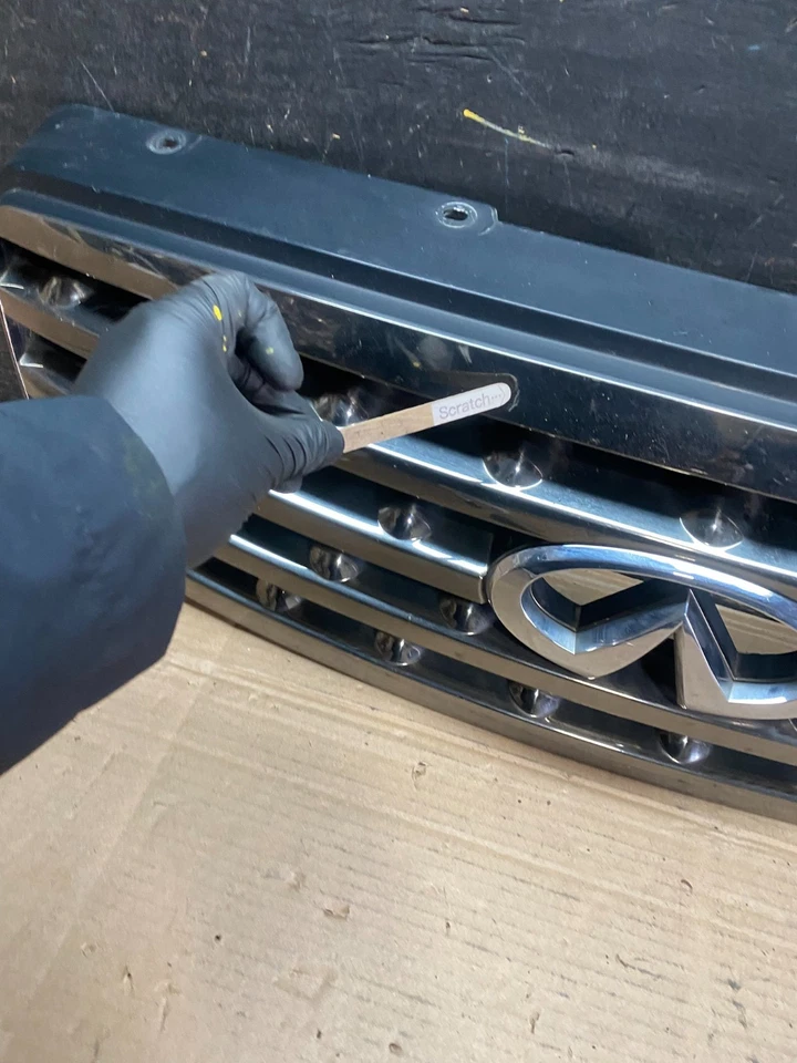 Parrilla superior delantera Infiniti Fx35 2006 2007 2008 con emblema OEM V2878 DG Foto 4 de 4