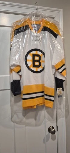 NHL JERSEY BOSTON BRUINS SIGNED BY BOBBY ORR_GNR AUTH SZ LARGE