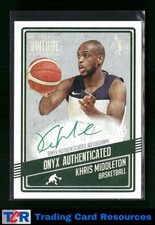 2021-22 Onyx Vintage #VAKH Khris Middleton Green Signatures