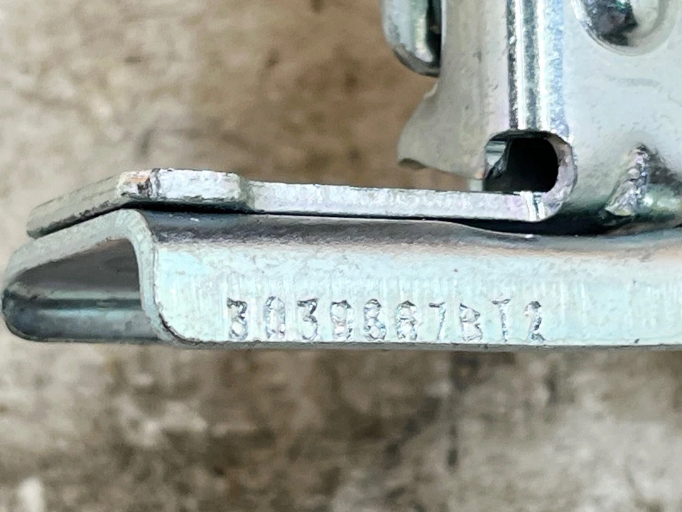 23-25 HONDA ACCORD REAR RIGHT PASSENGER RH SIDE SEAT RELEASE LOCK LATCH OEM - Image 4 of 4