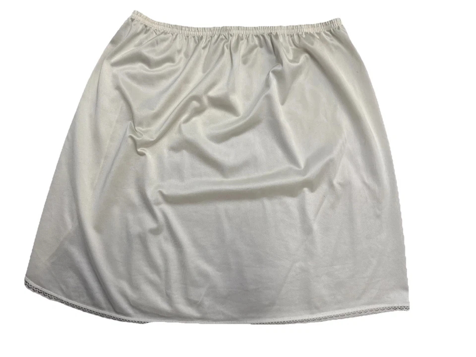 Винтажный Vanity Fair короткий скольжения США нейлона слоновой кости с кружевной отделкой стороны разрез сексуальный размер средний - Изображение 4 из 4