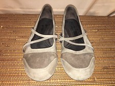 Ruff Hewn Womens Brown Taupe Suede Flats Slip On Shoe Size 8.5 M VG Condition