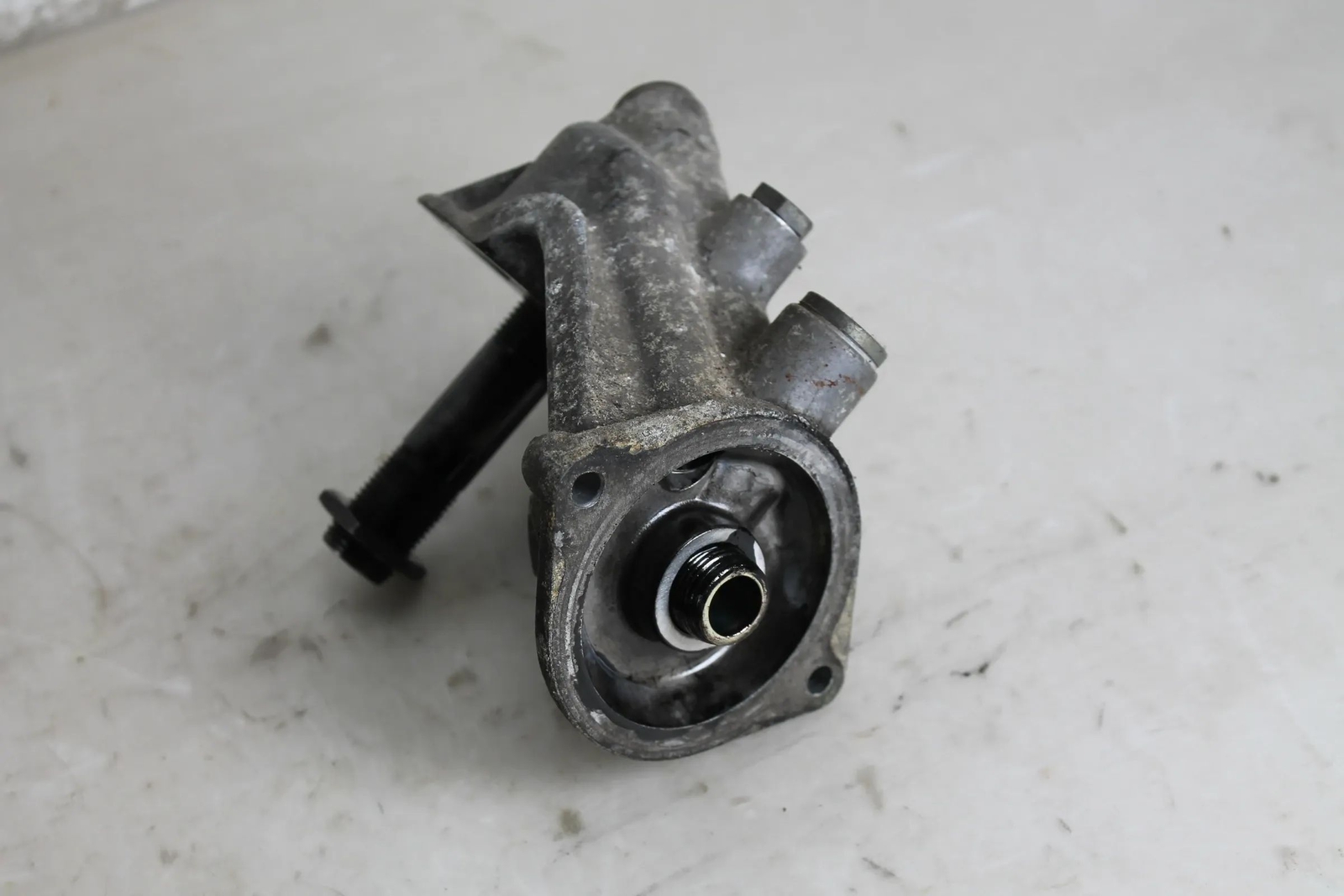 VW T4 2.4D 2.5 TDI Diesel Ölkühler Ölfilterflansch Ölfilterhalter  