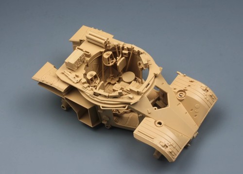 Coche blindado ligero Tiger modelo 1/35 #4635 Panhard AML-90 - Imagen 9 de 20