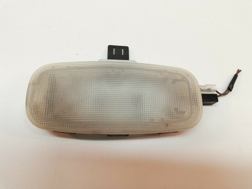 Mercedes W208 Leuchte Lampe Innenraumleuchte Innenleuchte hinten 2028200401 (01