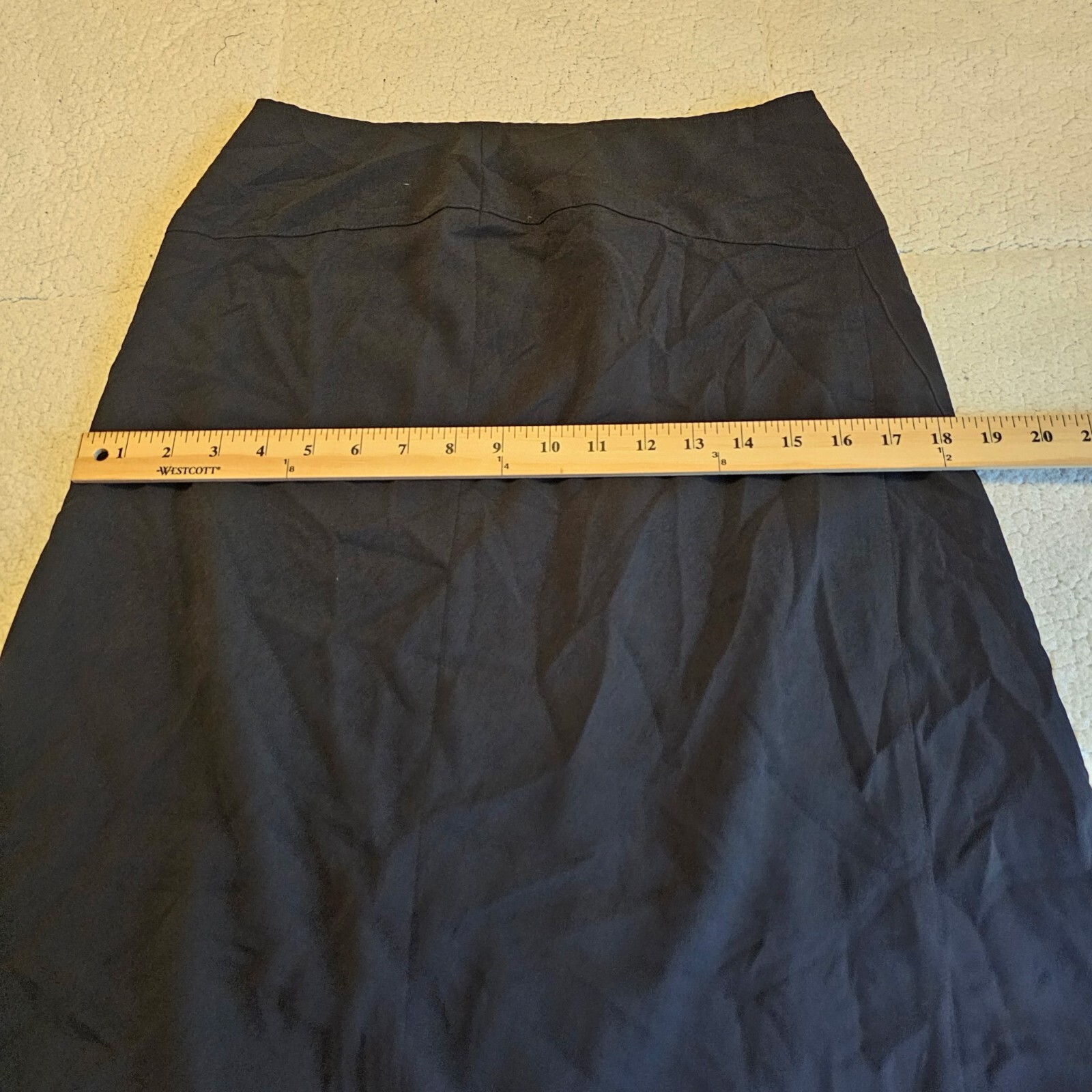 Dramatic Expressions Size 8 Petite Simple Black A… - image 5