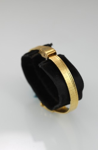 Montre femme Faberge acier inoxydable doré pile étanche quartz noir - Photo 2 sur 6