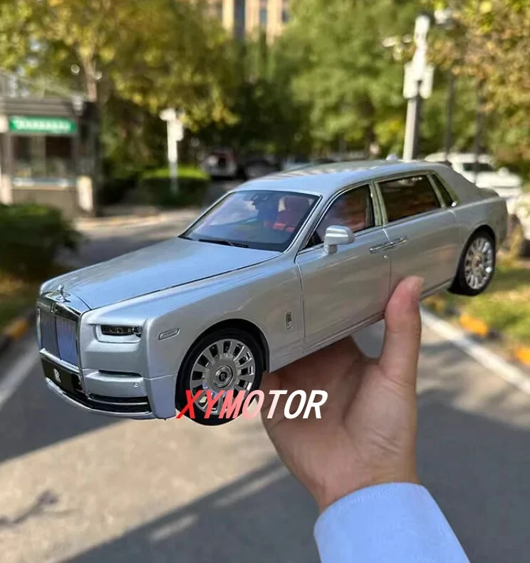 1: 18 New Rolls Royce Phantom Generation 8 Alloy Diecast Model Car Collection - Image 2 of 4