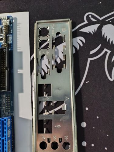 Placa madre Intel ASRock P4I65G, Socket 478, funciona retro - Imagen 2 de 4