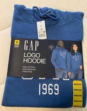 Gap Unisex Adult Embroidered Kangaroo Pocket Soft Fleece Hoodie