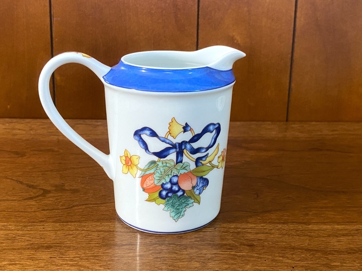 Bernardaud Limoges “Borghese” Porcelain Coffee Set – 9 Cups