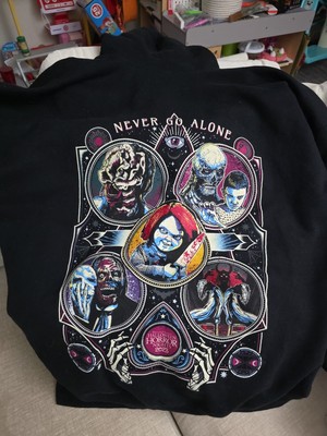 Universal Studio HHN Zip Hoodie Halloween Horror Nights Never Go Alone 2023 XL 