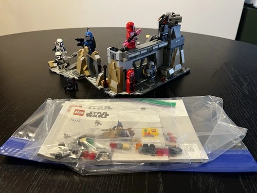Lego Star Wars # 75386, # 75373 Mandalorian Combination Of 2 Sets - Complete