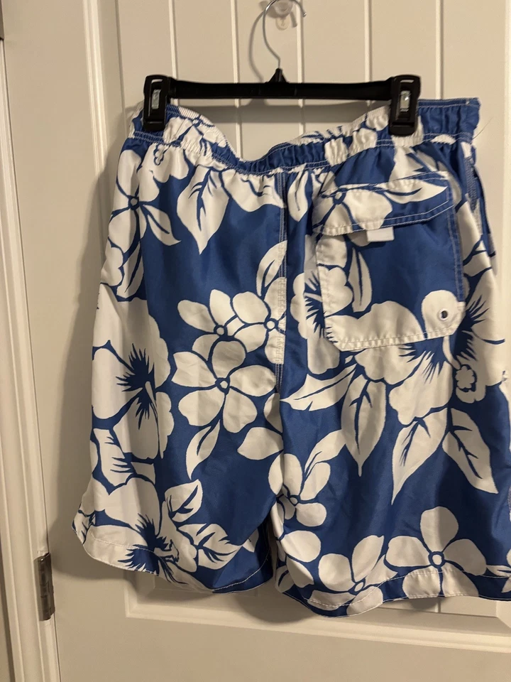 Bermuda de natação masculina OLD NAVY floral azul havaiana branca bolso grande - Imagem 2 de 4