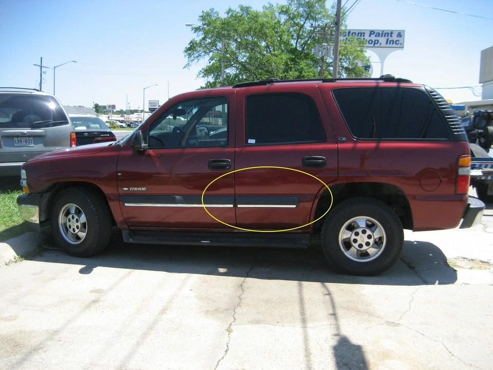 00-06 Tahoe conductor trasero izquierdo cuerpo puerta izquierda moldura lateral NAPA BPG-053 Foto 3 de 4