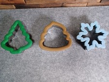 Lot of 3 Large Rubber Grip Metal Cookie Cutters