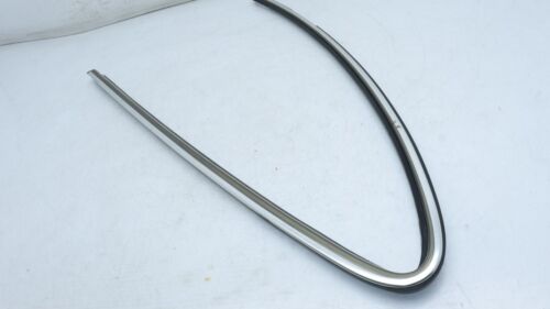 98-02 w208 MERCEDES CLK320 COUPE REAR DRIVER LH QUARTER GLASS BELT MOLDING T5203 - Picture 3 of 9