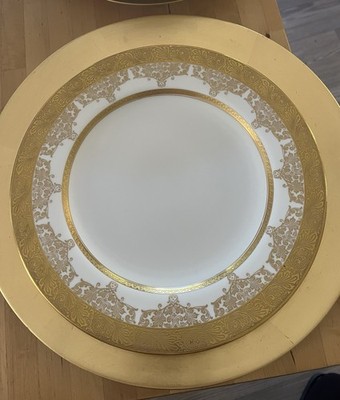 Vintage CROWN SUTHERLAND Gold Rim Dinner plate, LOT of 2