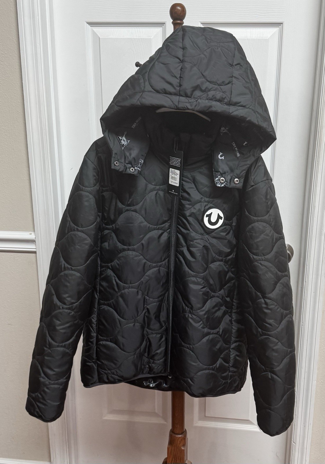True Religion Men's Black Quilted Hooded Full Zip Puffer Jacket Large