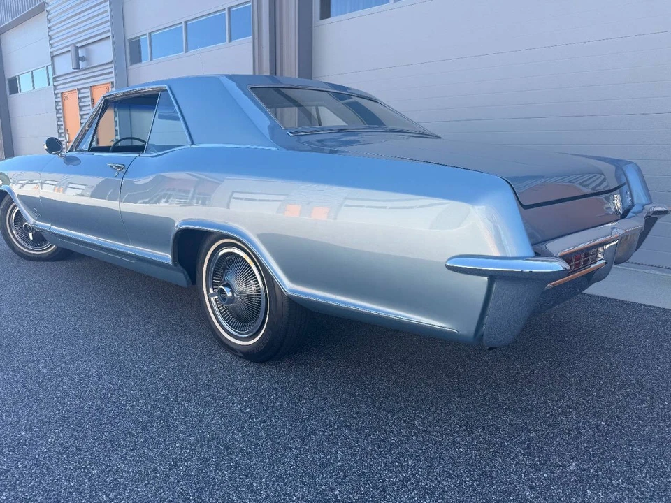 1965 Buick Riviera - Image 2 of 4