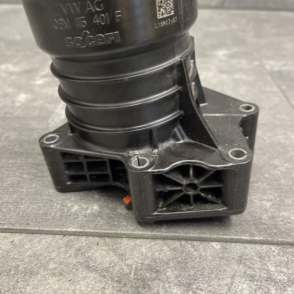 OEM 2018 - 2021 Audi S4 S5 3.0L ENGINE OIL FILTER HOUSING 06M115401K - Image 3 of 4