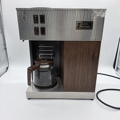 BUNN VPR Pour-Omatic 12 Cup 1 Pot Commercial Coffee Maker + 1 Pot Works Great!