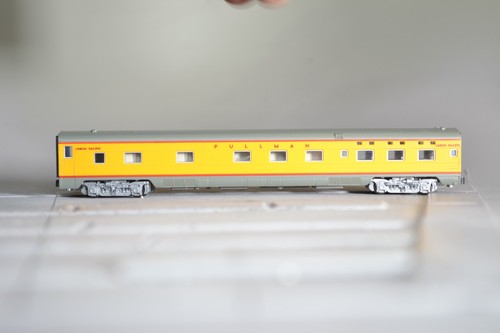 88157 ESCALA N KATO ATSF UP UNION PACIFIC COCHE CAMA | Condition: Used