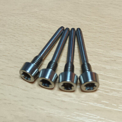 4 x TITAN Magura MT4 MT5 MT6 MT7 MT8 Bremsbelag Bremssattel Ti Pins M4 x 26 mm