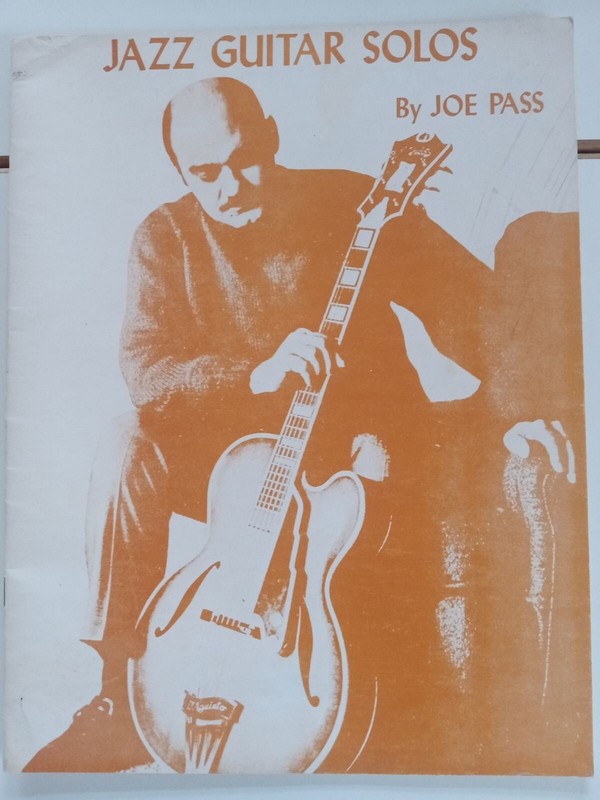 Joe Pass 1971 songbook "Jazz Guitar Solos", Gwyn Publishing Company CUT PRICE !!