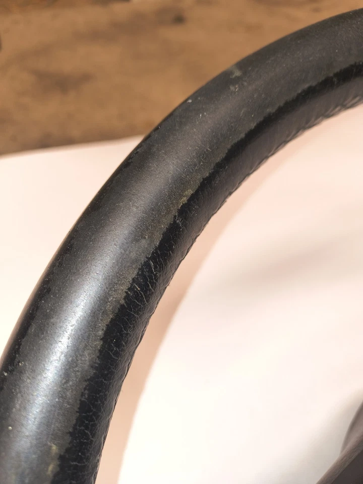 Volante BMW E53 X5 2000-2006 OEM con cubierta y controles Foto 2 de 4