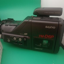Sanyo VM-D6P 8mm Camcorder Vintage Tape Camer...
