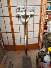 Vintage Physcian office floor Scale Detecto 300LB Capacity