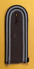 One WW2 German shoulder boards shield sleeve insignia for RAD Youths