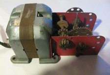 A.C. GILBERT ERECTOR SET Electric Motor and gearbox runs Needs new Cord