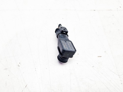 SENSOR PRESIÓN FRENO MERCEDES CLASE B W246 A0065422518 2013 - Imagen 2 de 16