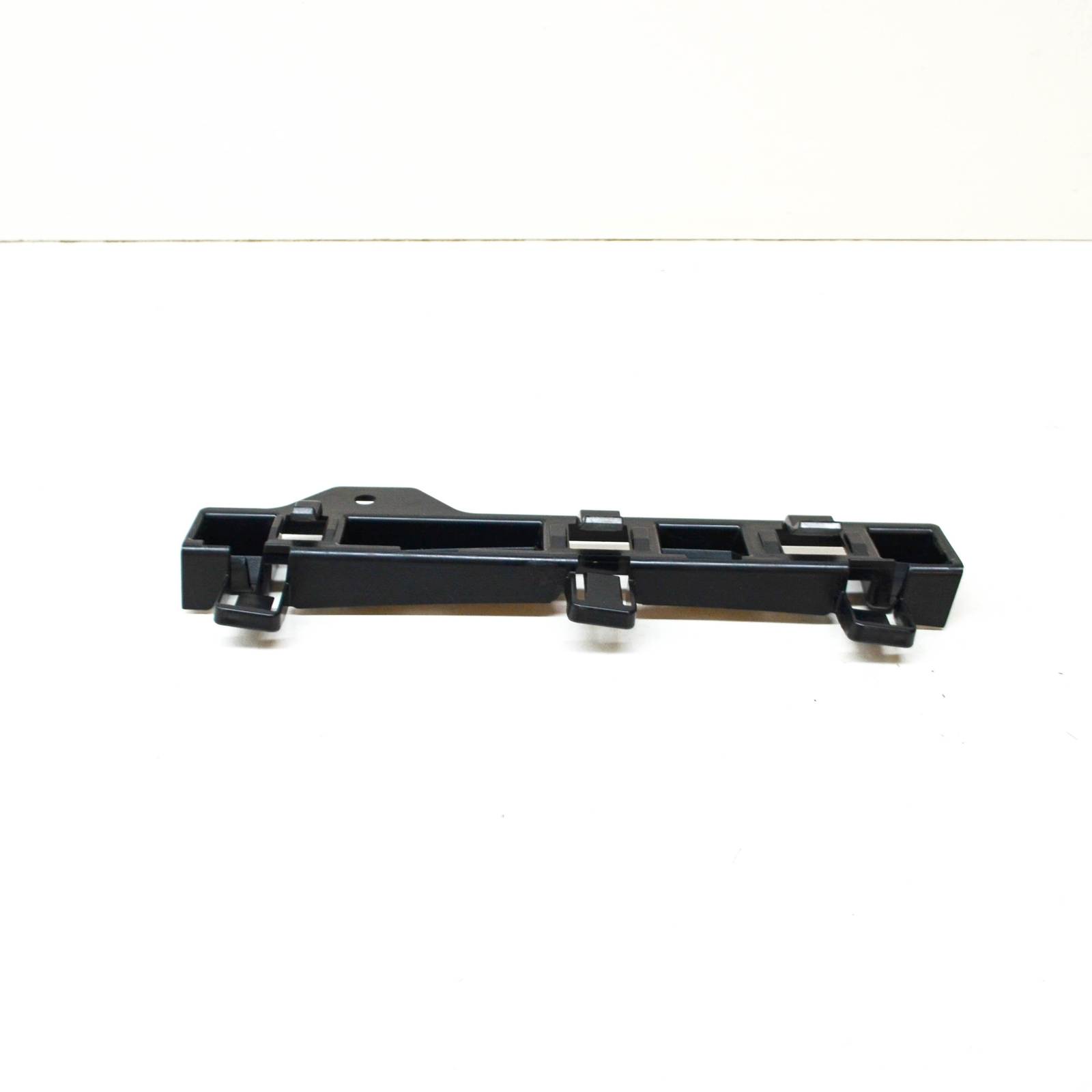 NEW BMW M2 COUPE F22 F87 FRONT LEFT PANEL ROCKER SIDESKIRT HOLDER 