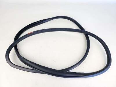 14-18 MAZDA 3 FRONT RIGHT RH PASS SIDE DOOR BODY INNER WEATHERSTRIP SEAL OEM