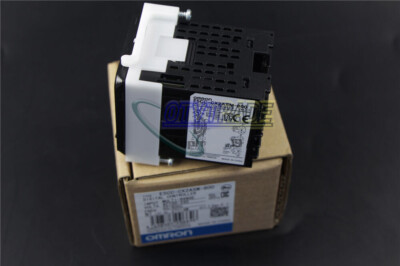 NEW One Omron Temperature Controller E5CC-CX2ASM-800 100-240VAC