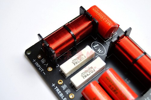 1 pz filtro crossover 2 vie 2 unità divisore di frequenza HIFI 5-8Ω 260 W 3000 HZ - Foto 9 di 10