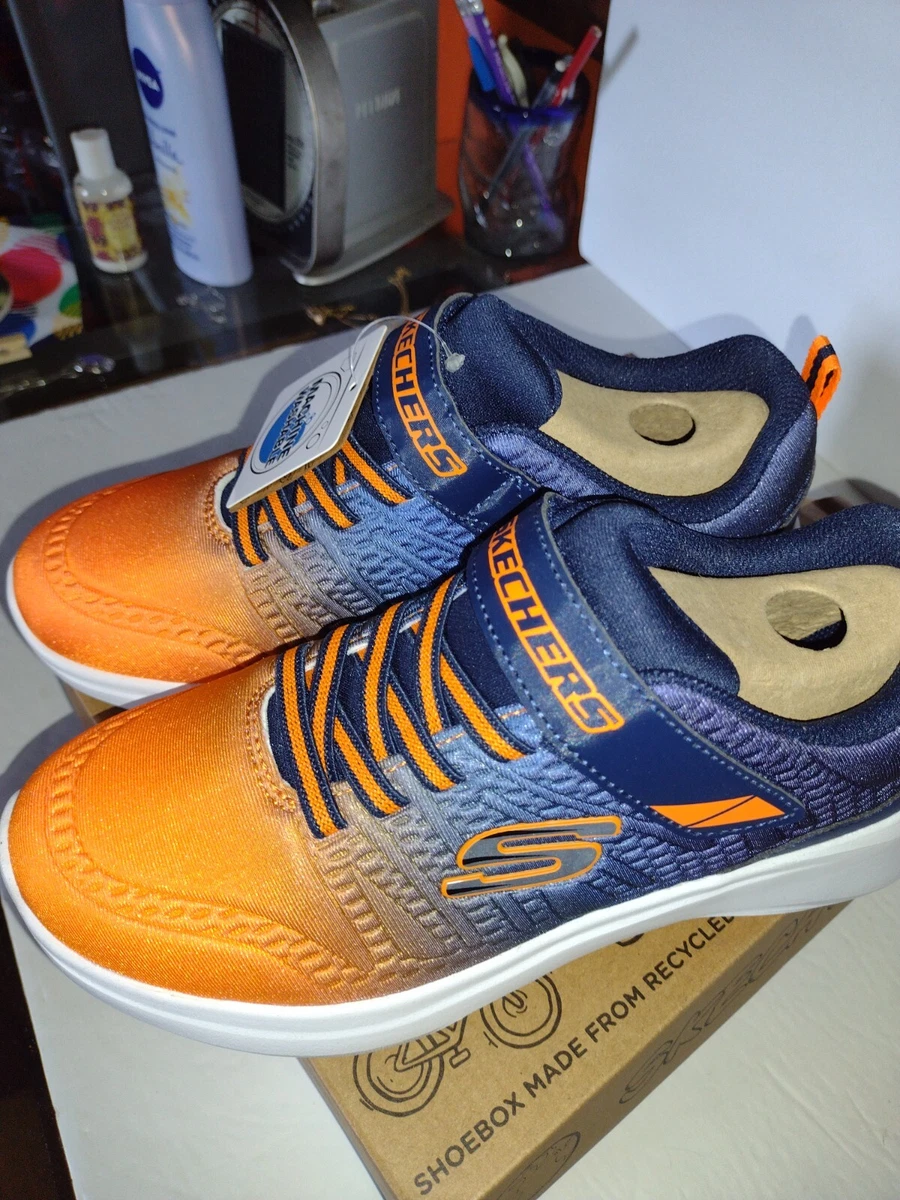 Boys skechers size clearance 4