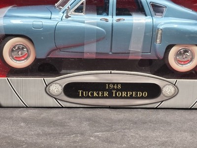 Road Signature 1948 Tucker Torpedo Blue Tin Goose 1:18 Scale
