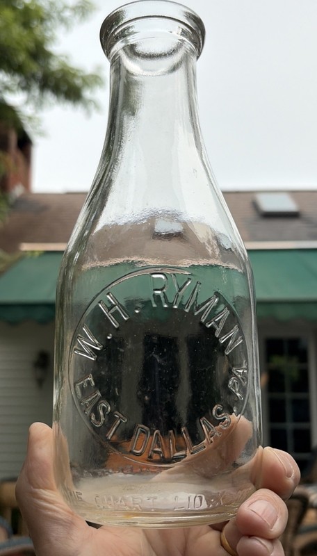 W.H Ryman Dairy, East Dallas, Pa ISP Qt Milk Bottle