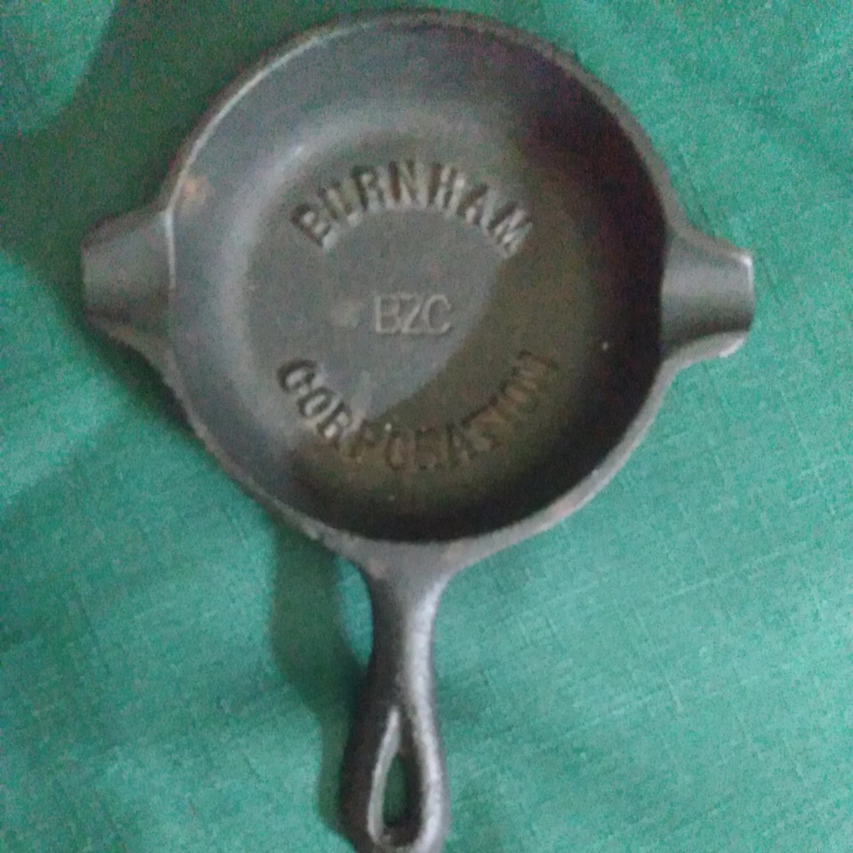 Cast Iron Skillet Ashtray In Collectible Ashtrays for sale | eBay