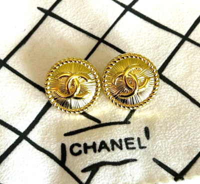 CHANEL ヴィンテージボタン　ゴールド 1041-2 CHANEL（ヴィンテージ シャネル） COCO マーク ボタン
