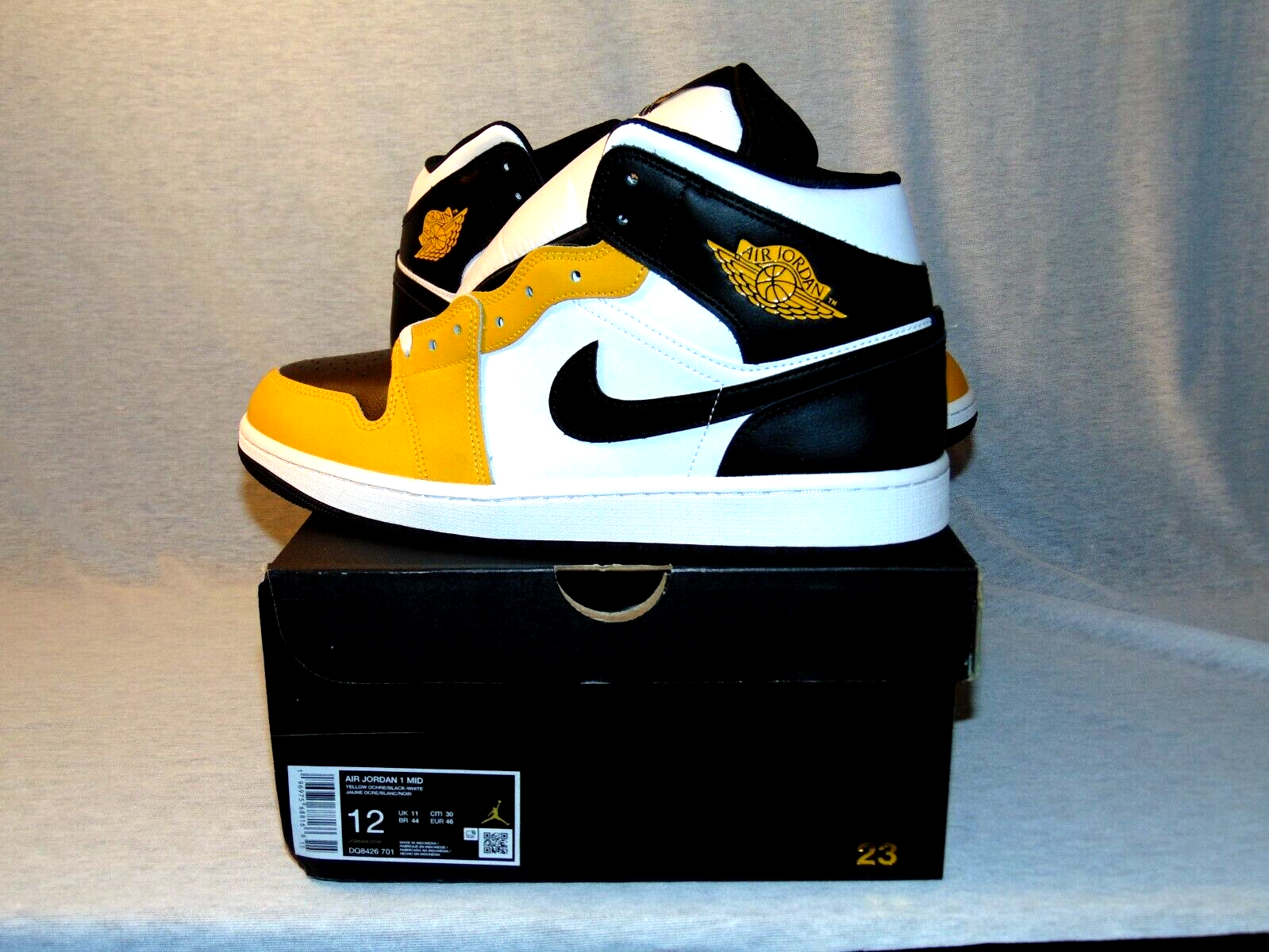 Picture 1 of 9