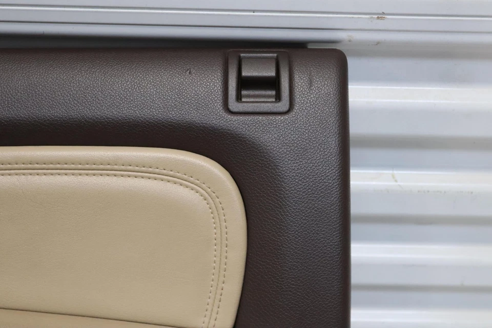 2010-2014 GMC YUKON XL 1500 TAMPA TRASEIRA DIREITA PAINEL DE PORTA ACABAMENTO FABRICANTE DE EQUIPAMENTO ORIGINAL - Imagem 4 de 4