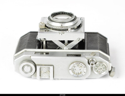Agfa Karat 36 Folding Rangefinder Camera W/ Rodenstock Heligon 2